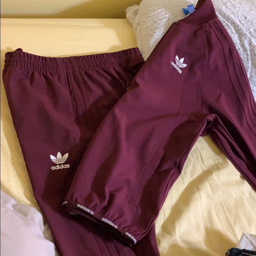 Adidas burgundy jogging suit